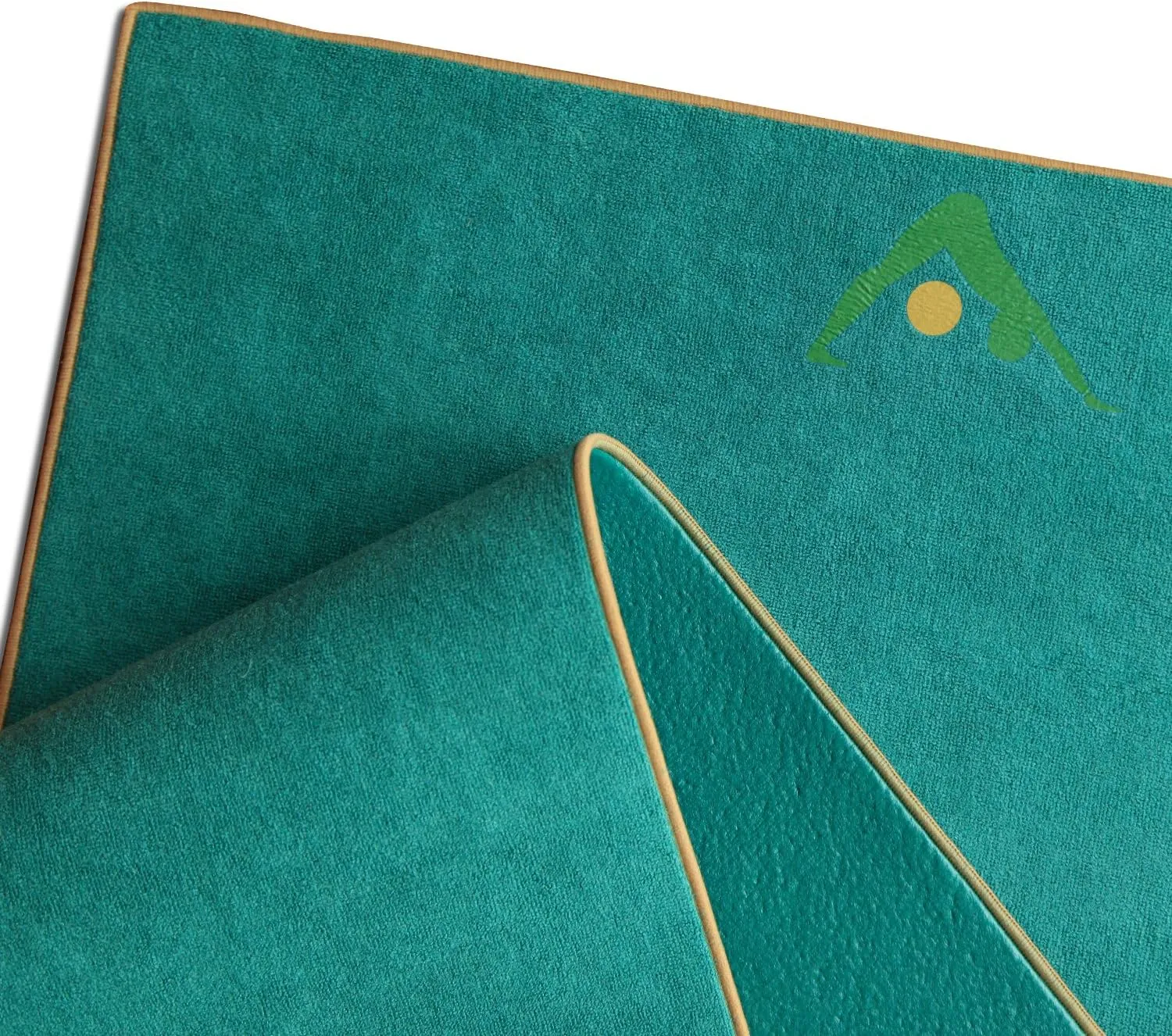 AURORAE Synergy 2in1 Hot Yoga Mat with integrated Non Slip Microfiber Towel. No Slipping No Bunching/Odor Patent Protected, Machine Washable
