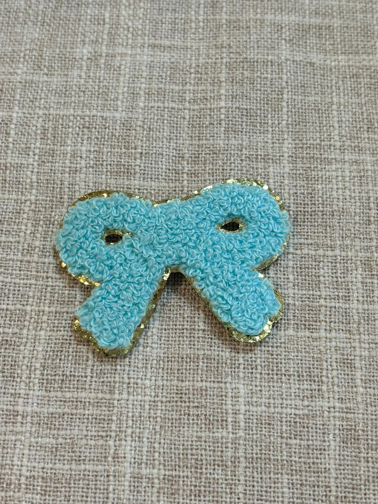 Bow chenille patch (hat patch)