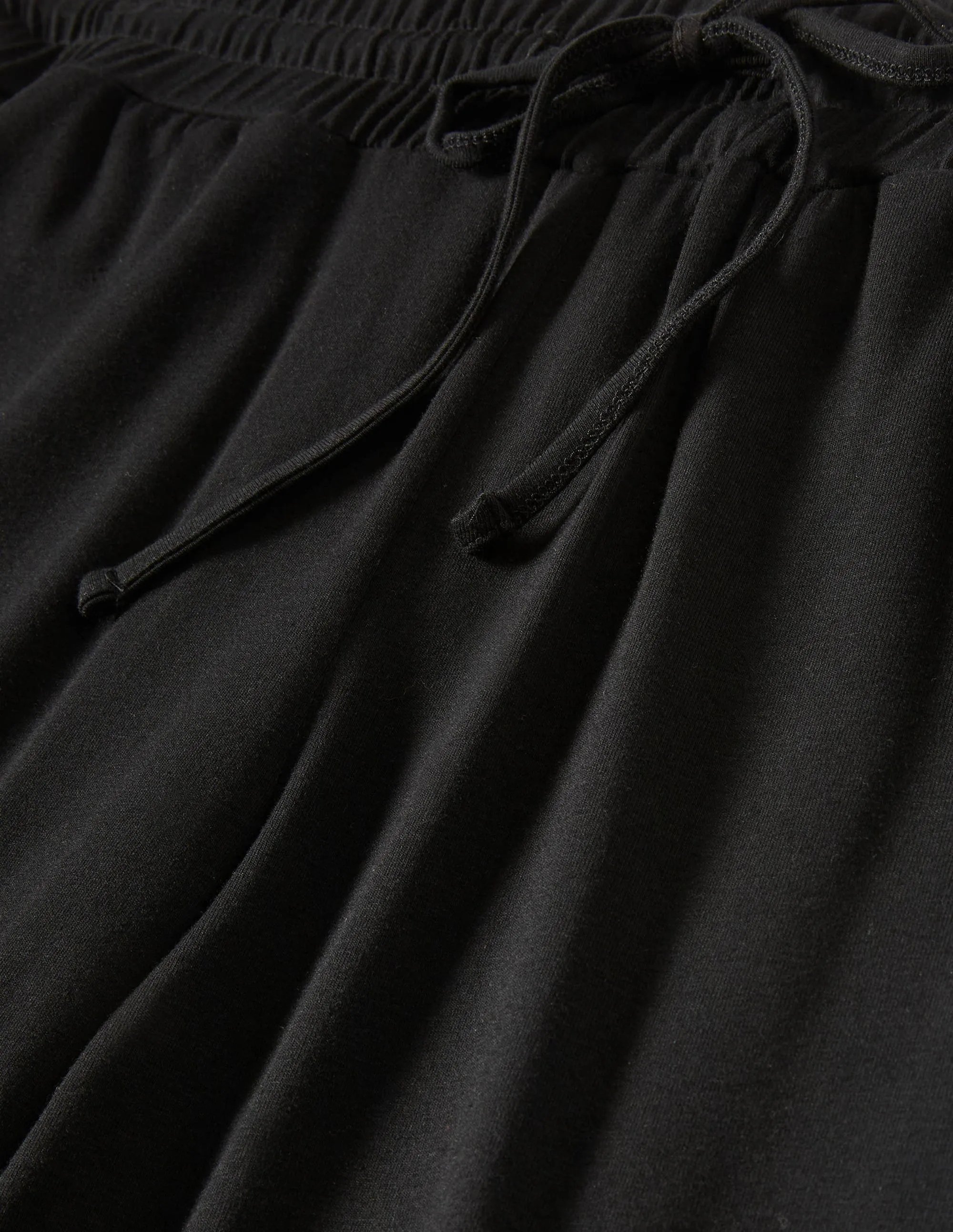 Cuffed Jersey Joggers-Black