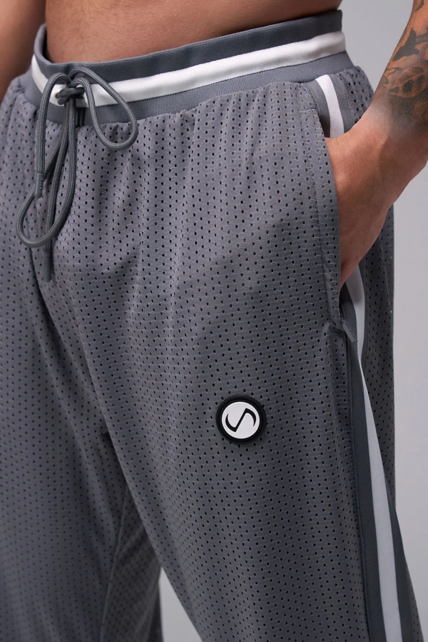 Evolve Mesh Track Pants