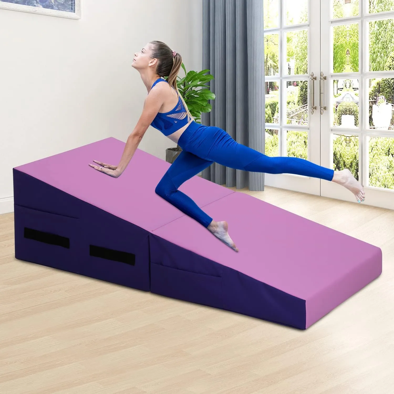 Folding Incline Gymnastics Mat for Tumbling, Folding Tumbling Mats Cheese Wedge Incline Mat with Non-Slip PU Leather Surface & Handles, Gym Fitness Tumbling Matts for Kids Girls Home Training Exercise