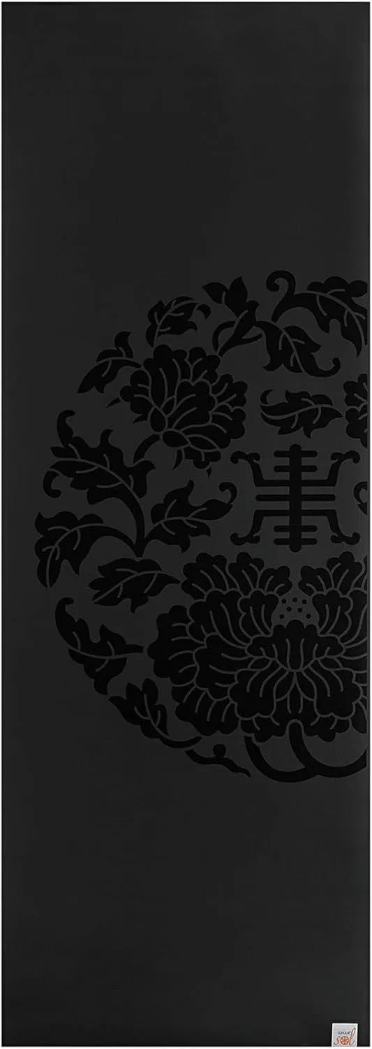 Gaiam Dry-Grip Yoga Mat - 5mm Thick Non-Slip Exercise & Fitness Mat for Standard or Hot Yoga, Pilates and Floor Workouts - Cushioned Support, Non-Slip Coat - 68 x 24 Inches