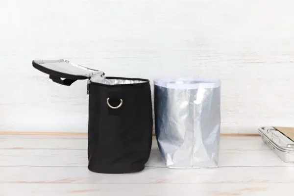 Green Essentials RECYCLED PET INSULATED LUNCH BAG – BLACK