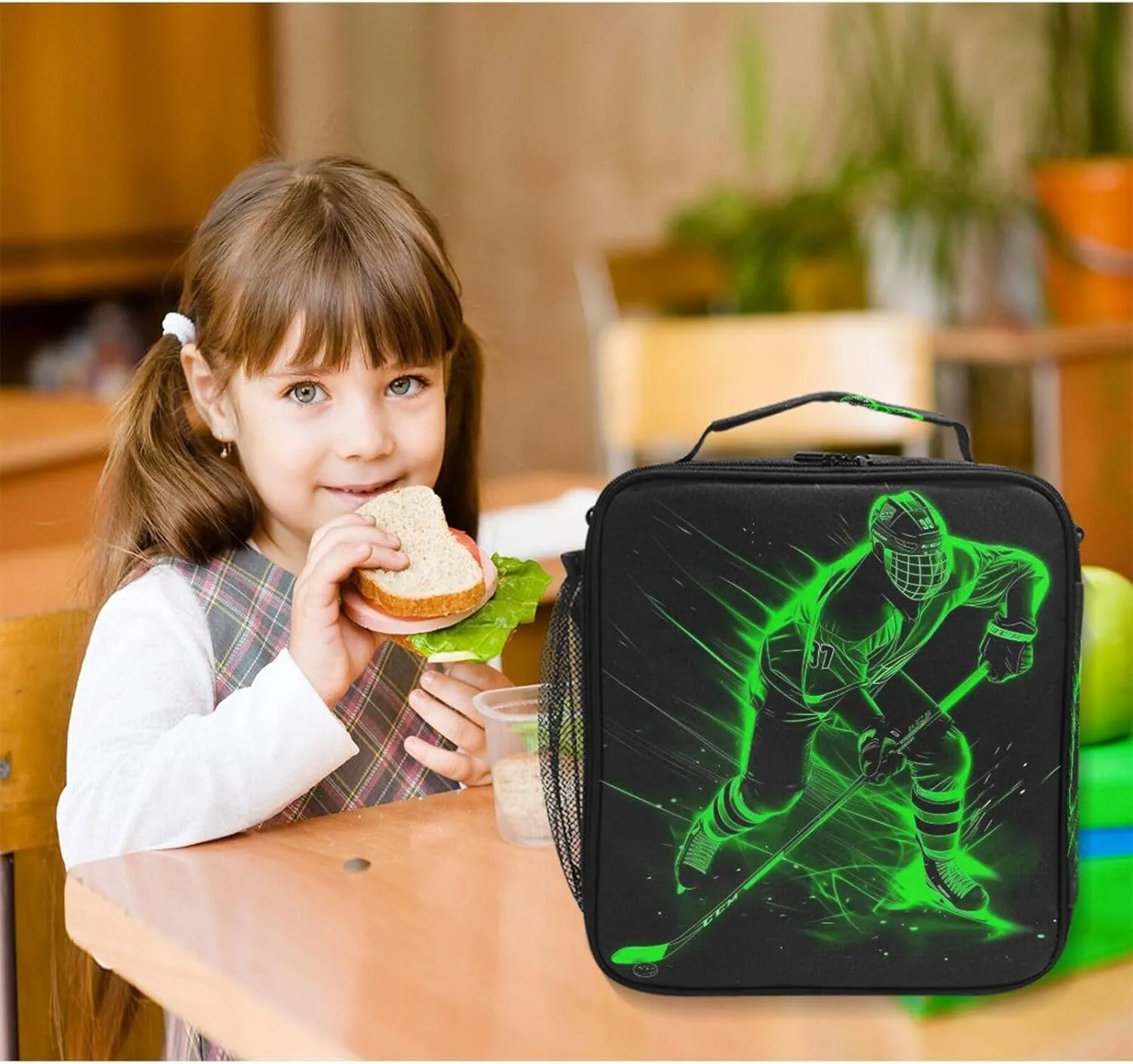 Green Hockey Player Lunch Box for Girls Boys Insulated Lunch Bag with Adjustable Shoulder Strap Kids Children Thermal Lunchbox Tote Bags Cooler School Office Picnic