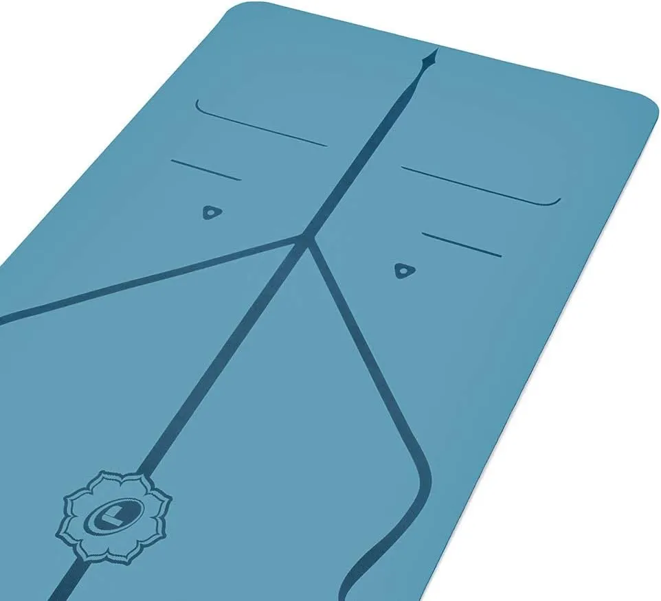 Liforme Original Yoga Mat – Free Yoga Bag Included - Patented Alignment System, Warrior-like Grip, Non-slip, Eco-friendly, sweat-resistant, long, wide, 4.2mm thick mat for comfort