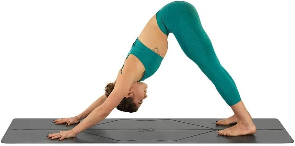 Liforme Original Yoga Mat – Free Yoga Bag Included - Patented Alignment System, Warrior-like Grip, Non-slip, Eco-friendly, sweat-resistant, long, wide, 4.2mm thick mat for comfort