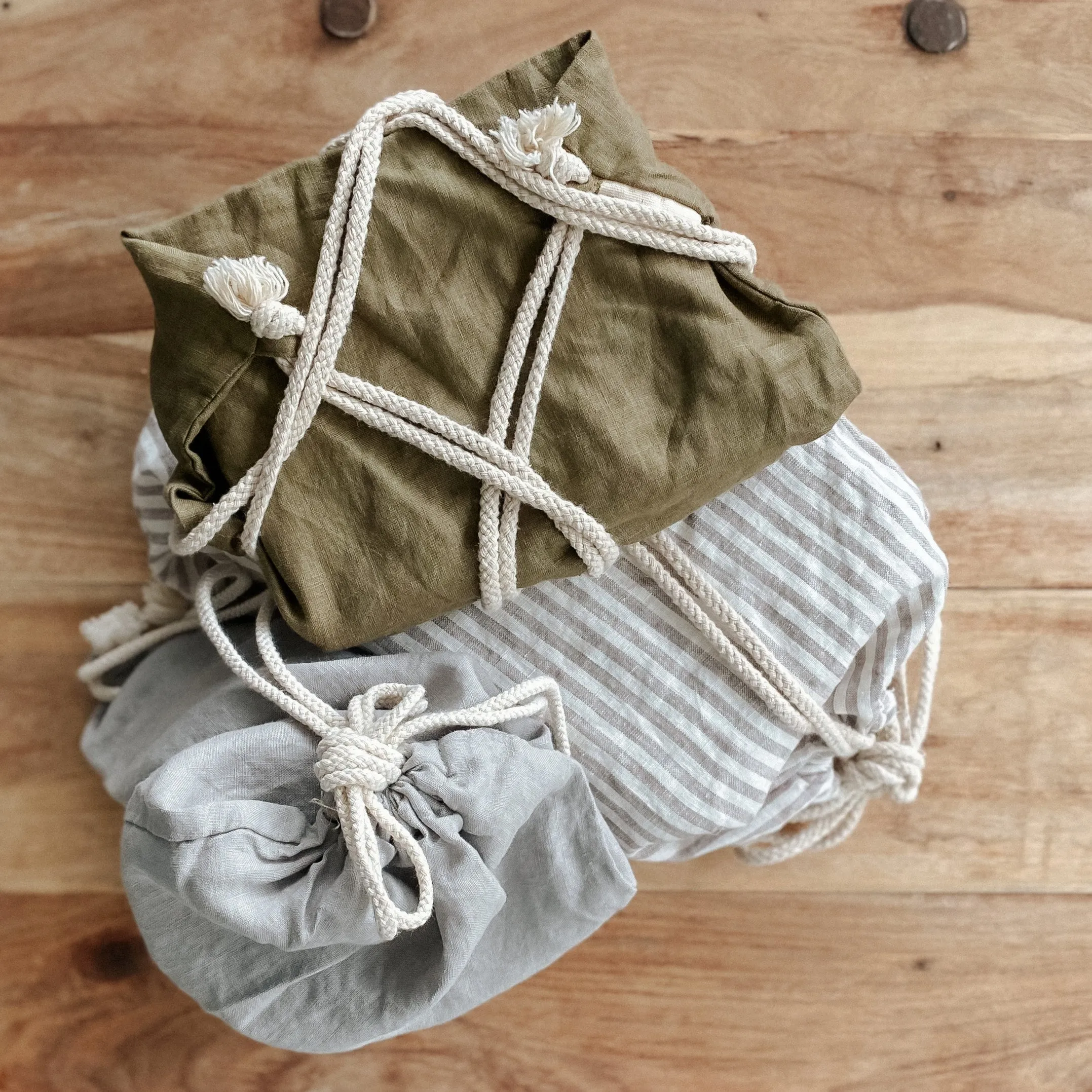 Linen Drawstring Mini Sack OLIVE