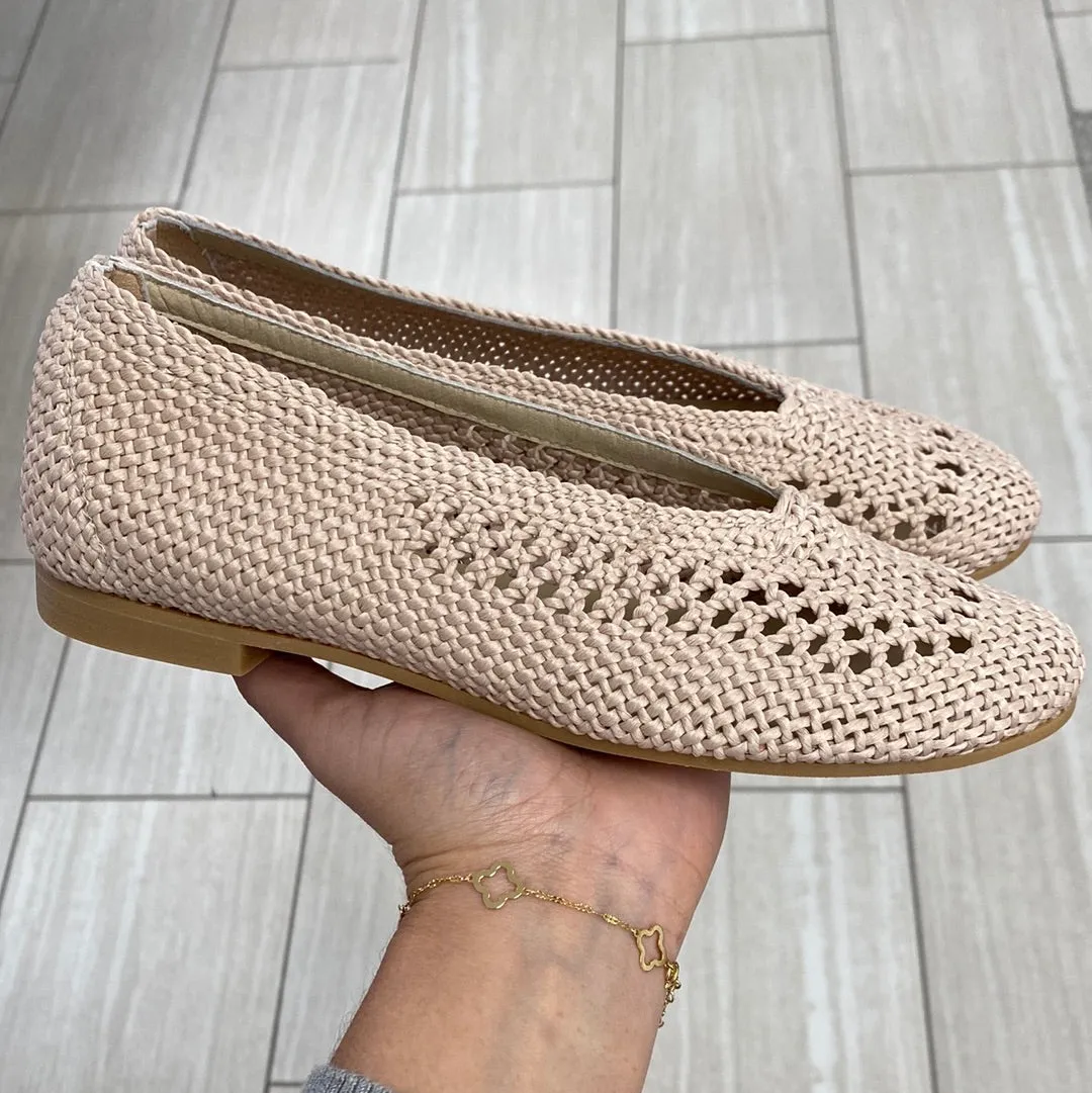 Manuela Taupe Crochet Flat