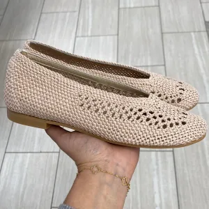 Manuela Taupe Crochet Flat