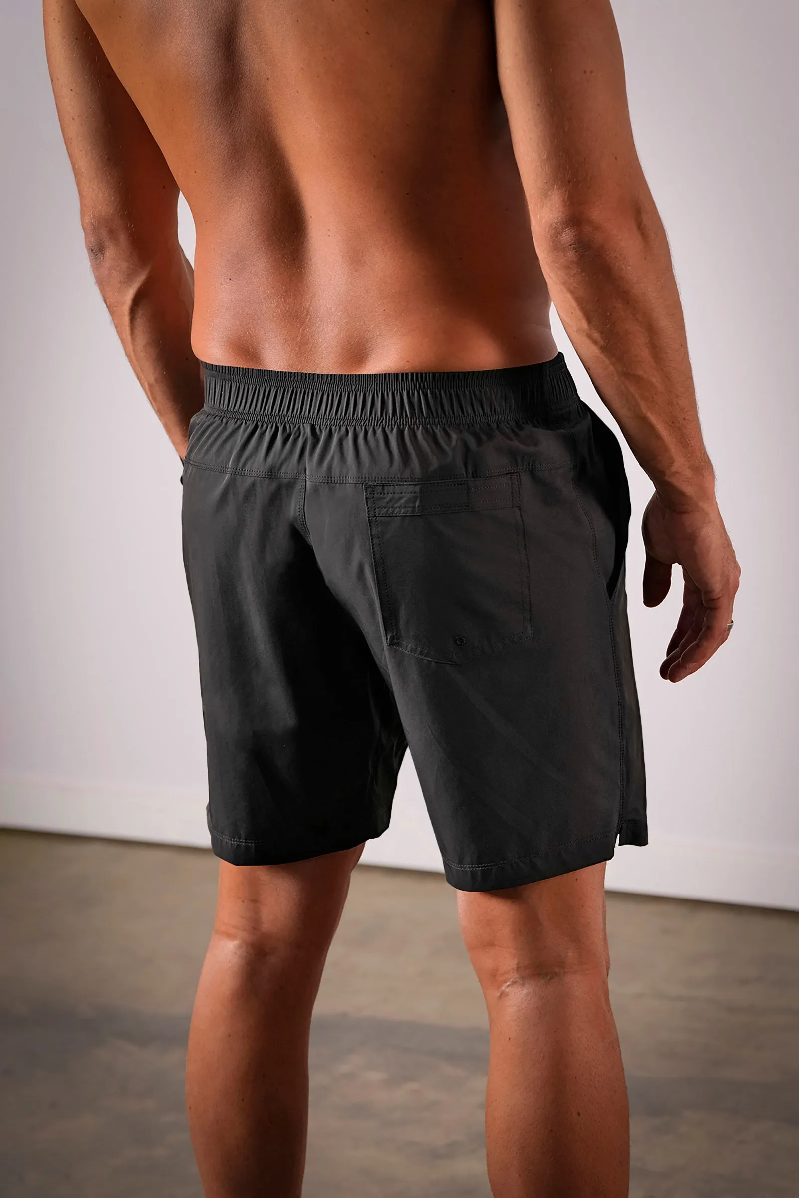 Men's Everywear 7-inch Shorts - Unlined