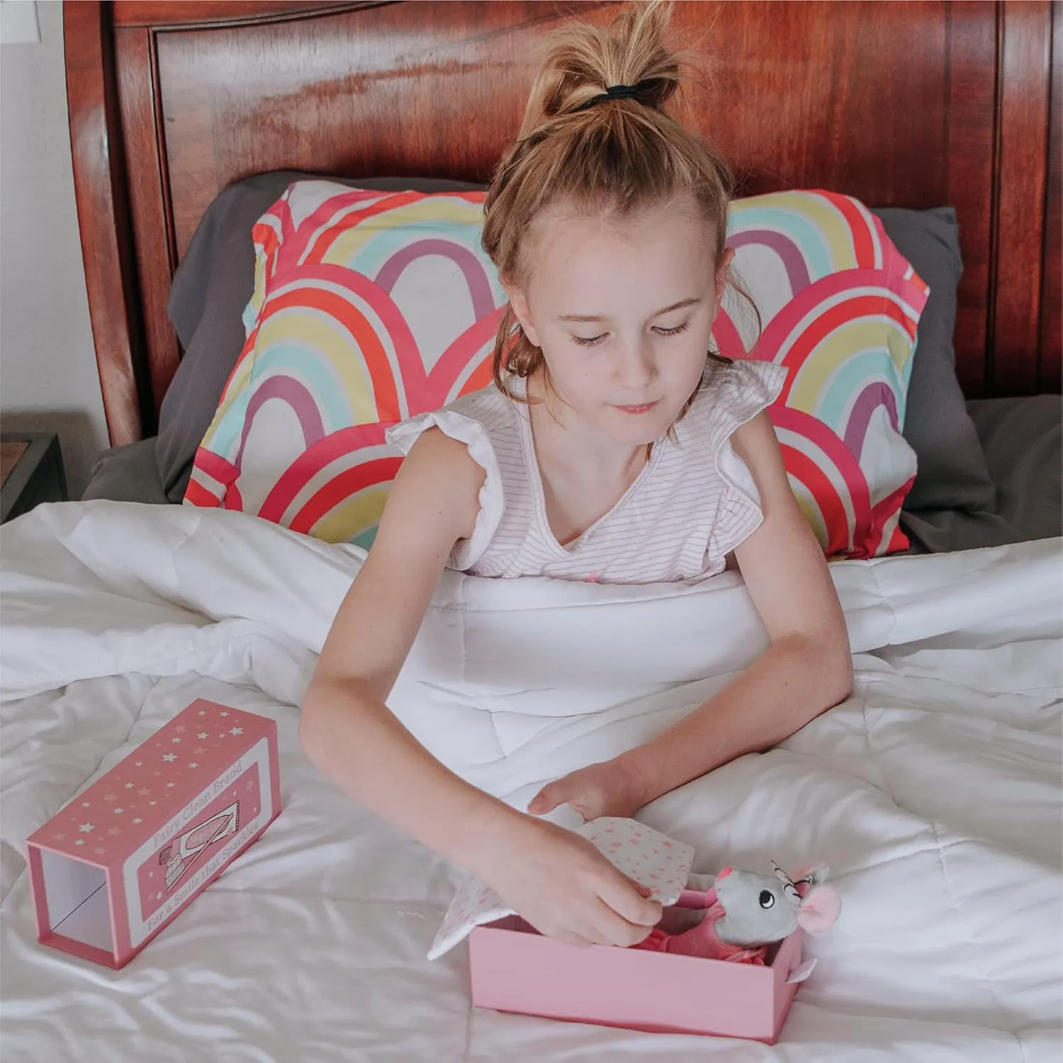 Mice in Boxes - 'Pearl The Tooth Fairy Mouse' Playset with Stuffed Animal and a Keepsake Pouch