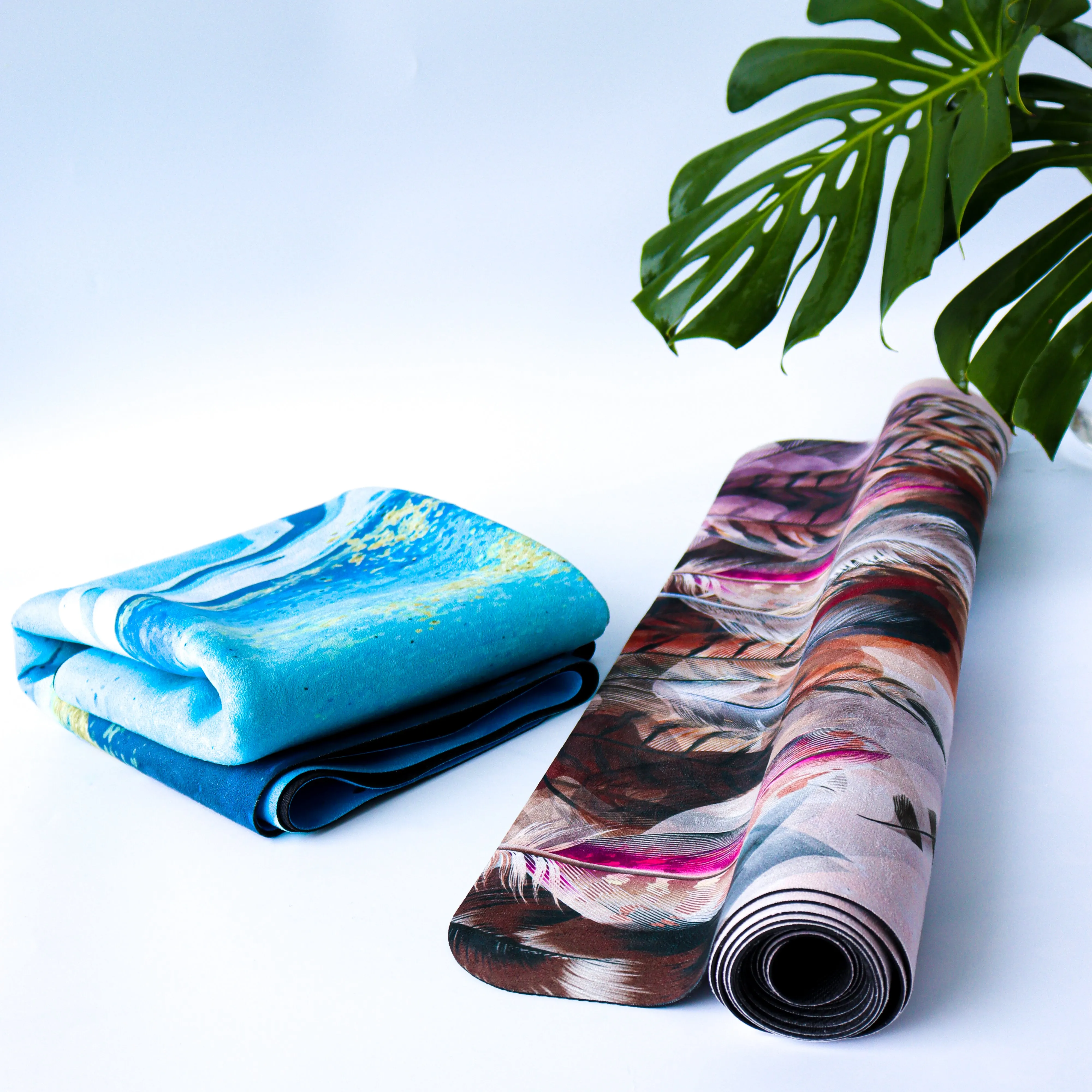 Microfiber Suede & Rubber, Foldable Yoga Mat - Machine Washable