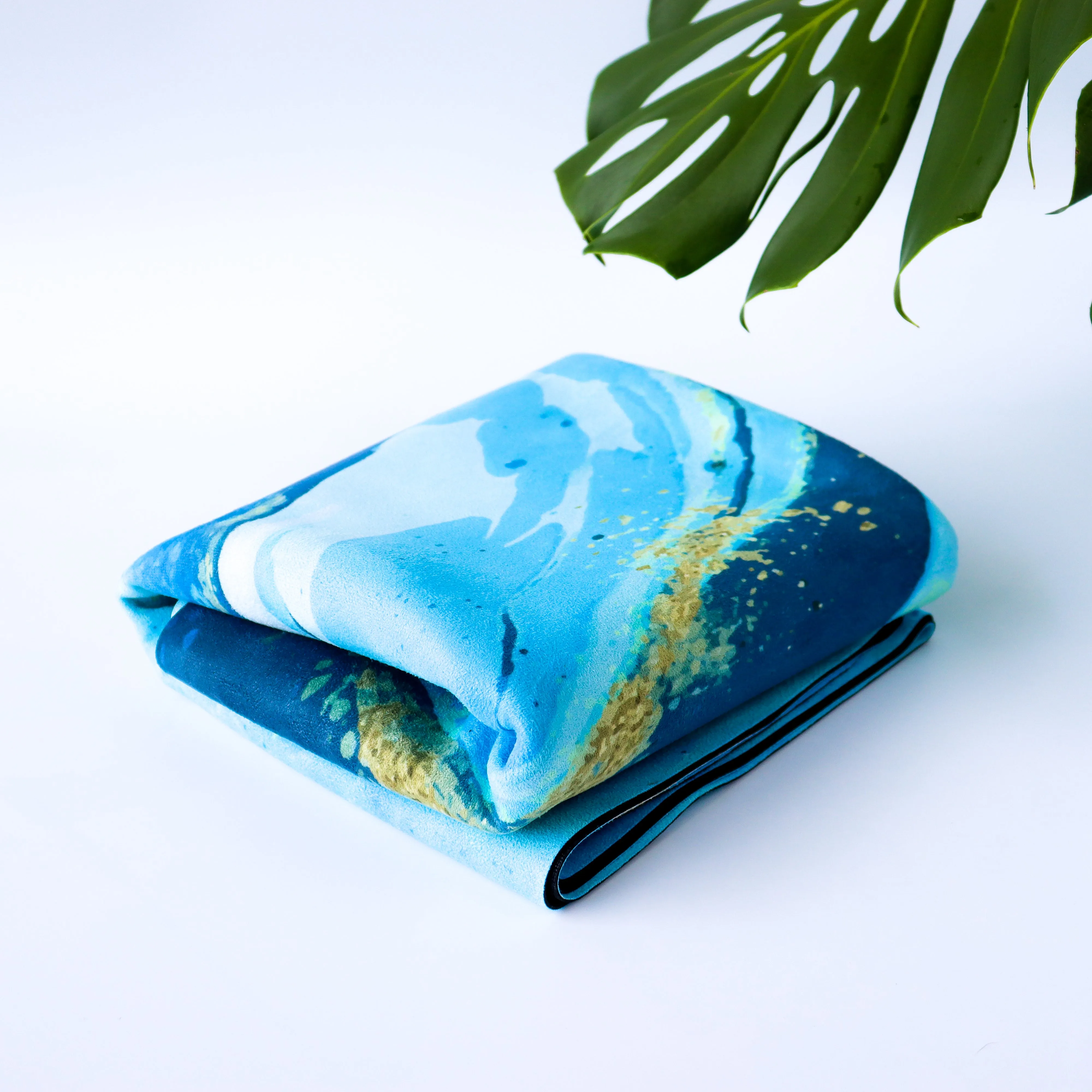 Microfiber Suede & Rubber, Foldable Yoga Mat - Machine Washable