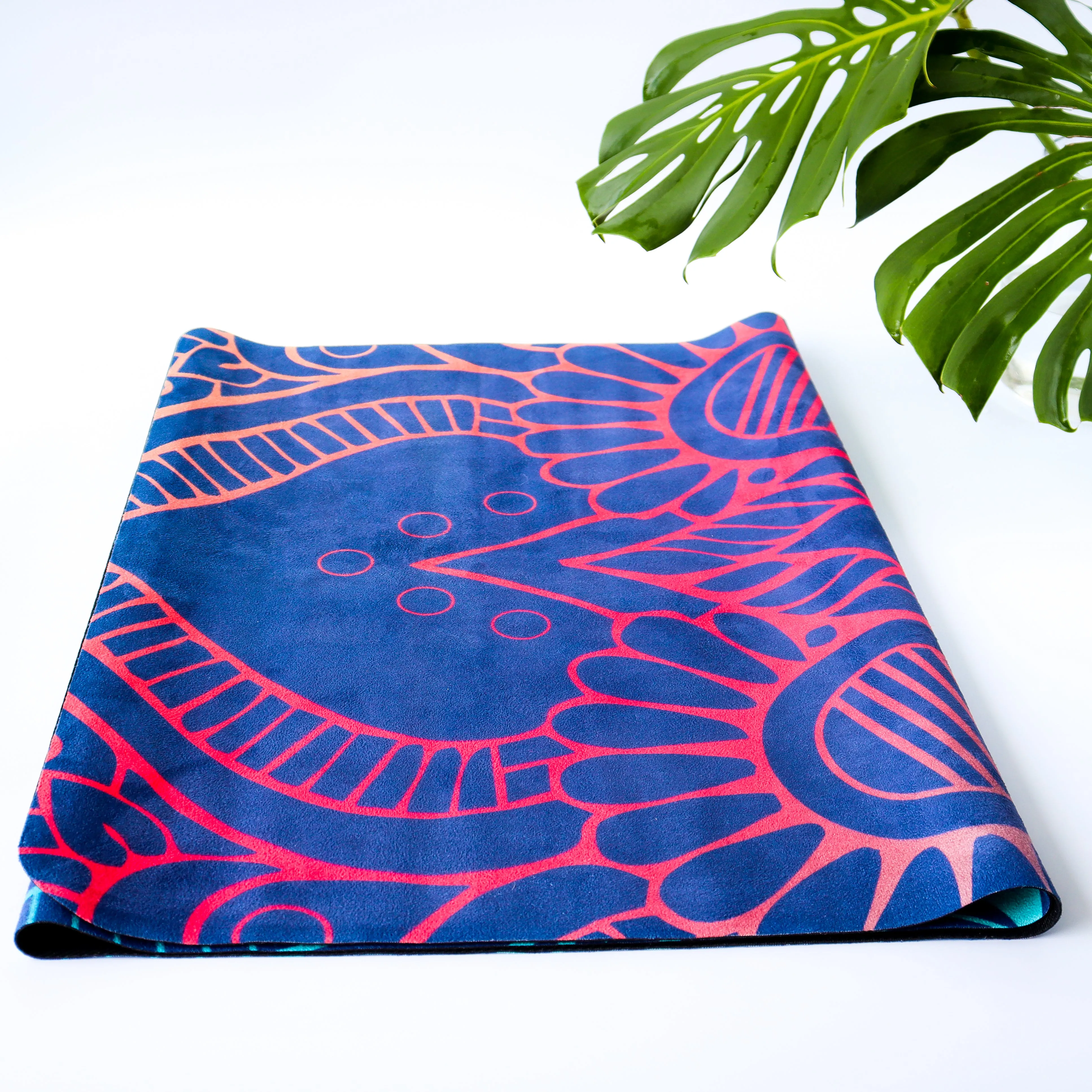 Microfiber Suede & Rubber, Foldable Yoga Mat - Machine Washable