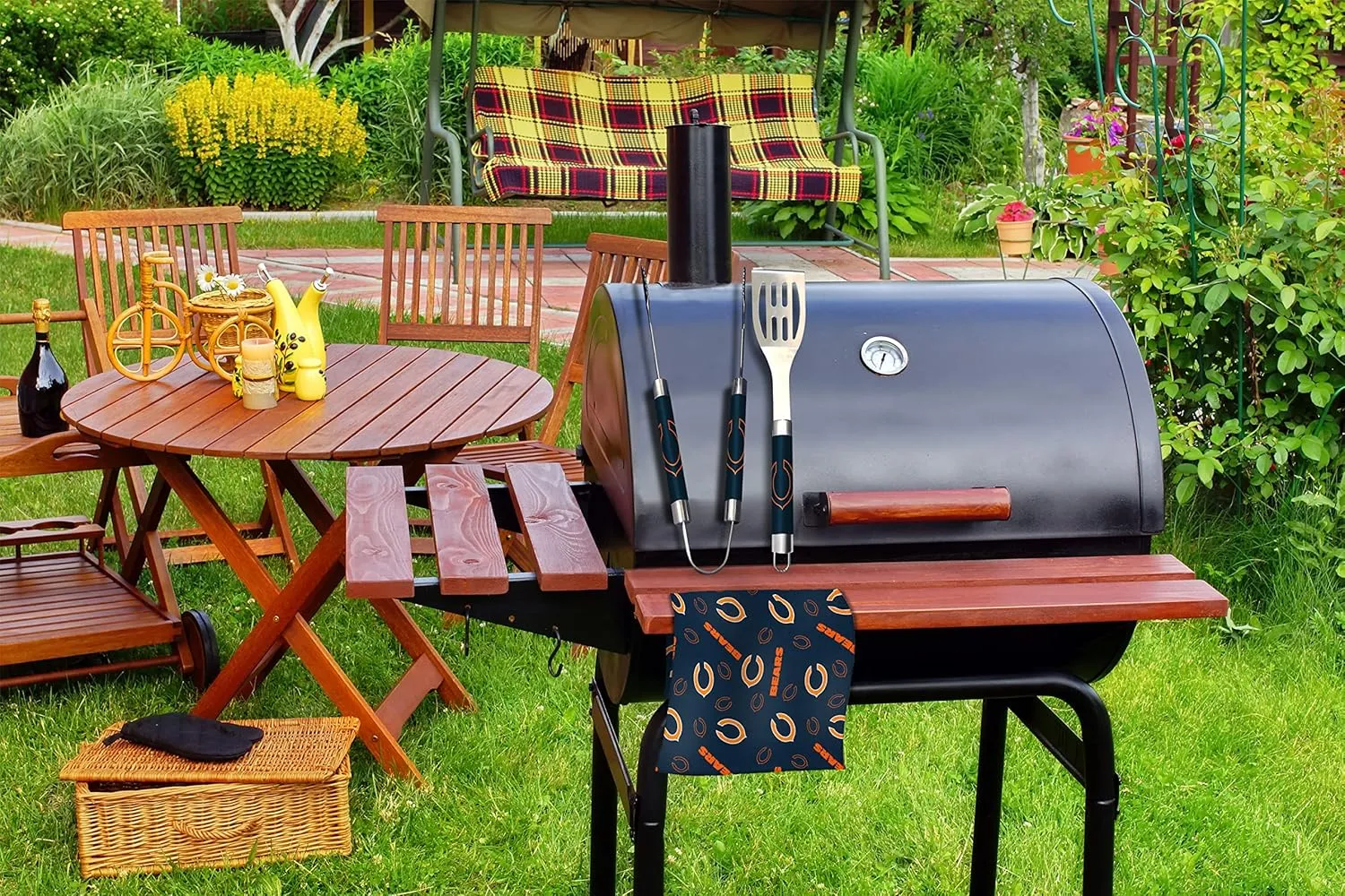 NORTHWEST NFL 3 Piece Team Color and Logo BBQ Grill Set: Spatula, Tongs, and Towel