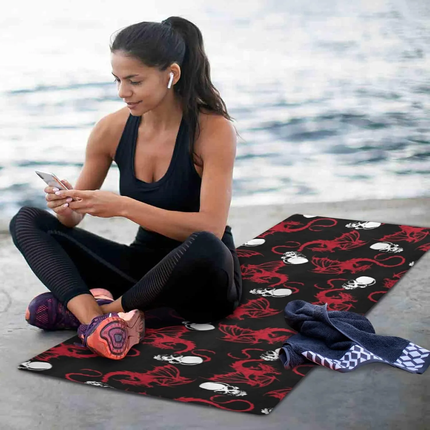 Poeticcity 1 mm Thick Non-Slip Rubber Yoga Mat, Durable Folding Workout Mat, Fitness Safe Mat with Bag for Pilates and Floor Exercises
