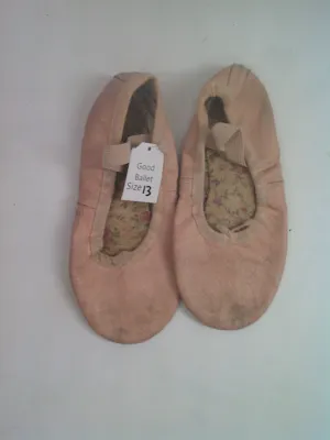Pre-Owned Ballet Shoes DanzNMotion Little Kid 13M  Leather Single Strap Full Sole