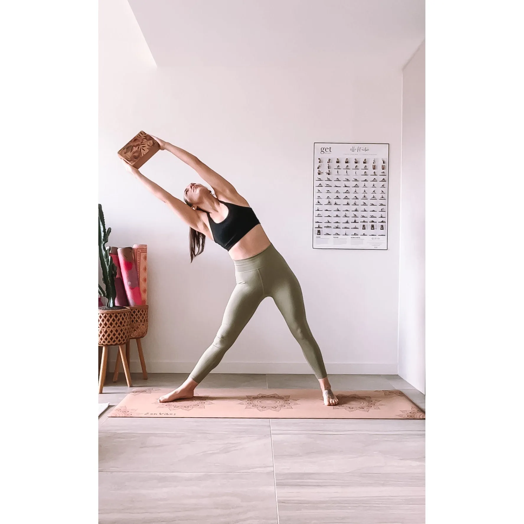 Premium Cork Yoga Mat with Rubber Back |   Decorative Floral Mandala - Brick | 5mm