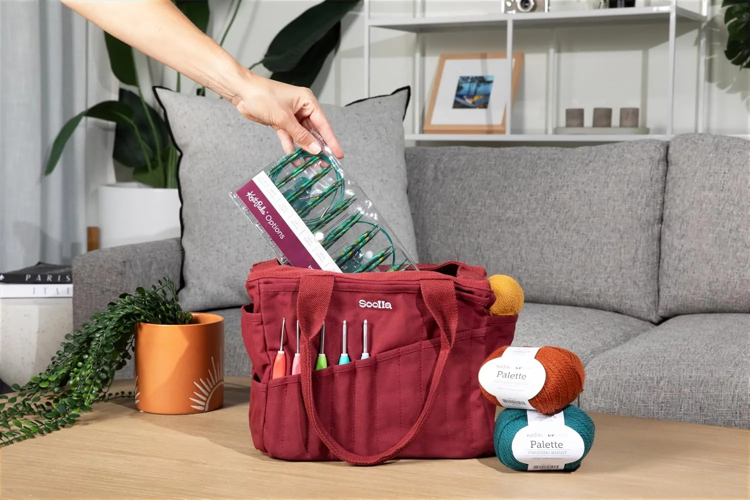 Soolla Studio Art Supply Organizer: 30-Pocket, Canvas & Yarn Storage Bag, Blackout
