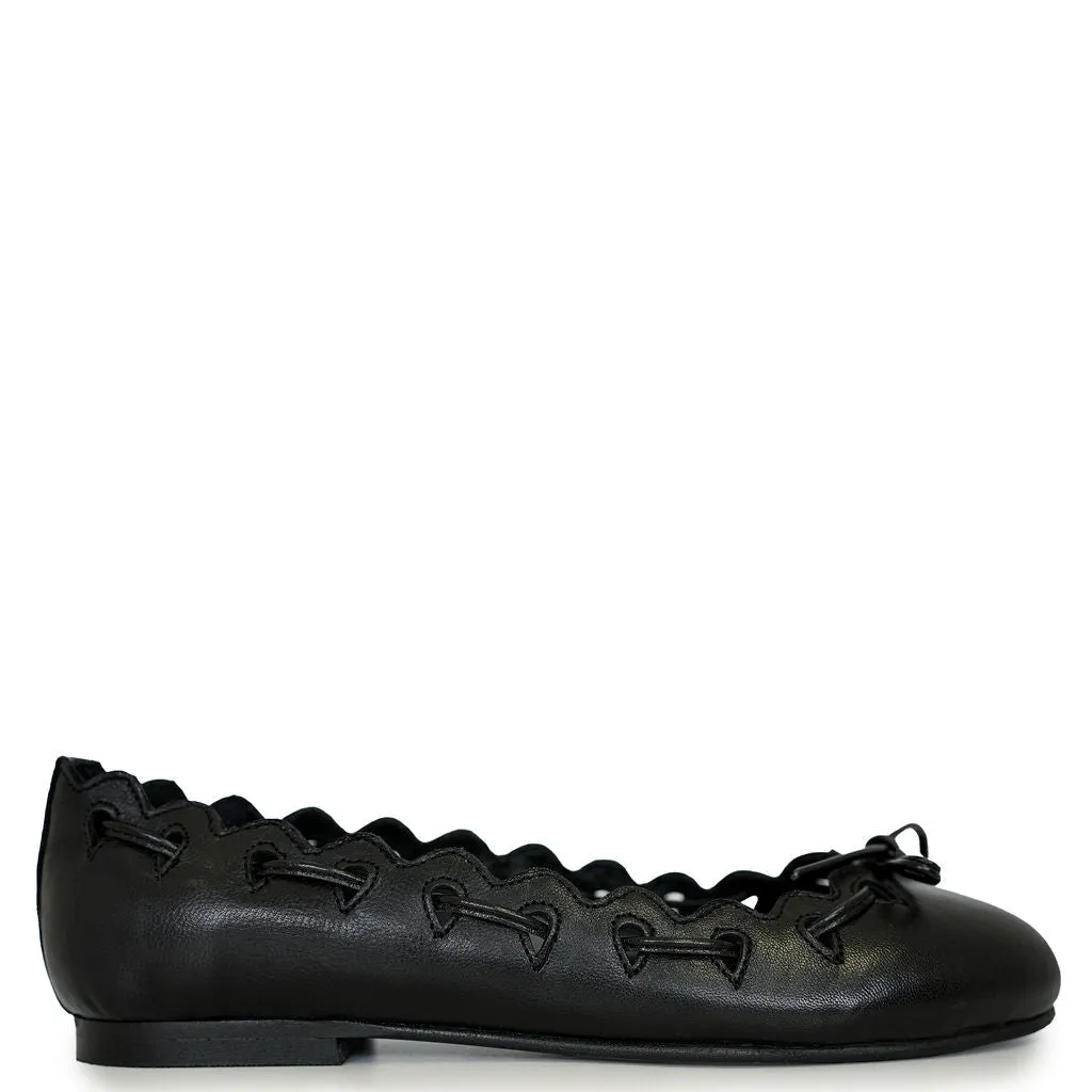 Spain Co Black Scalloped Bow Ballet