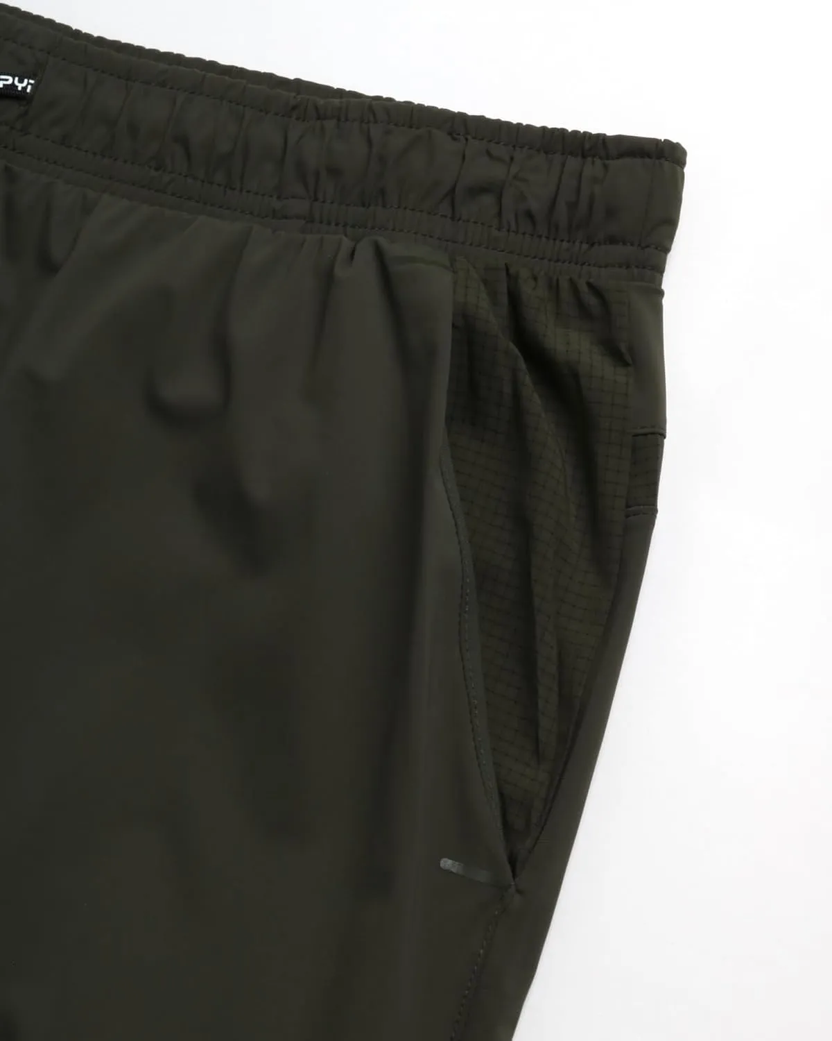 Spyder Mens Athletic Shorts - Quick Dry 8'' Inseam Workout Gym Shorts for Men with Zip Pockets and Drawstring (Sizes: S-XL)