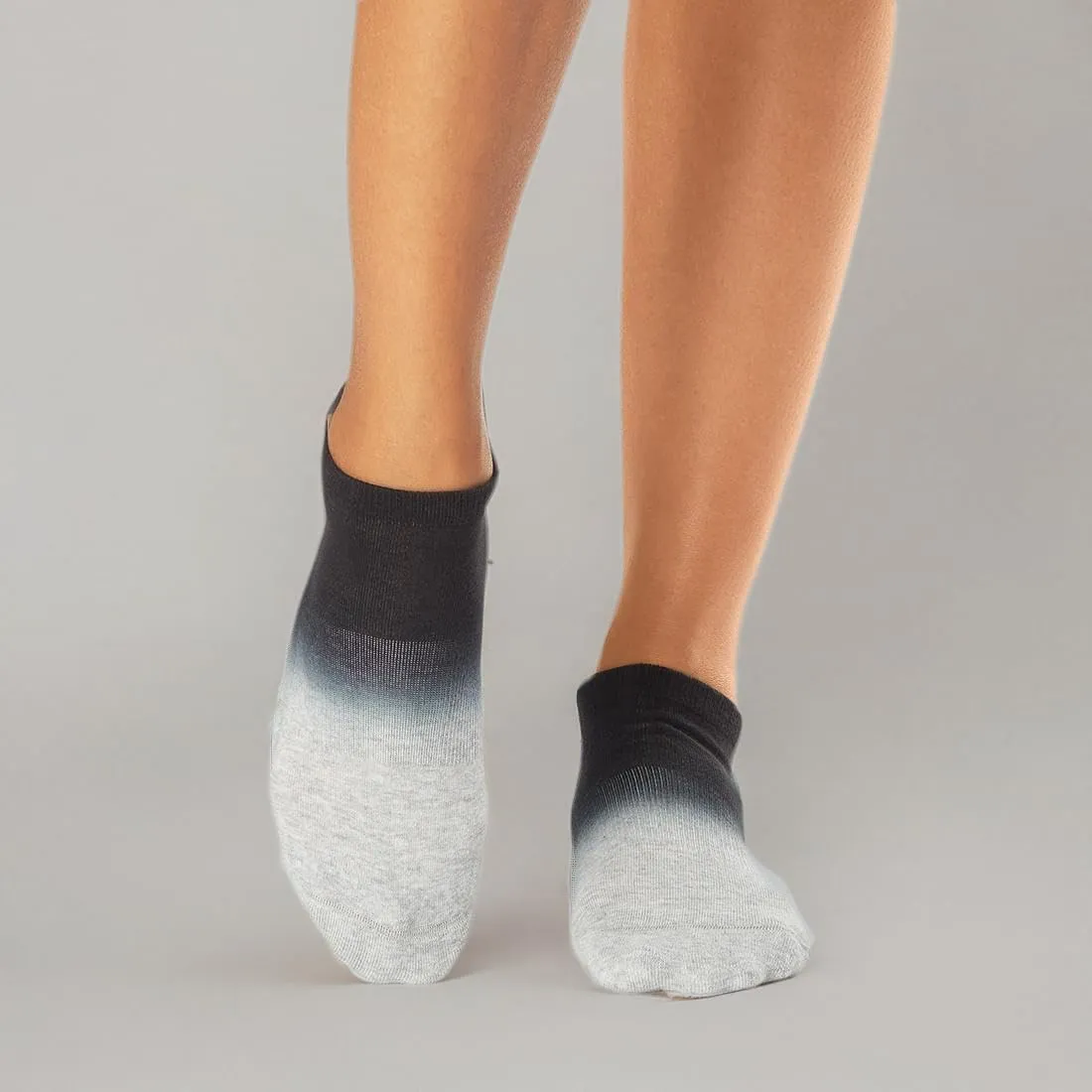 TAVI Women’s Savvy Grip Socks - Pilates for Women, Slipper, Yoga, and Ballet, Barre