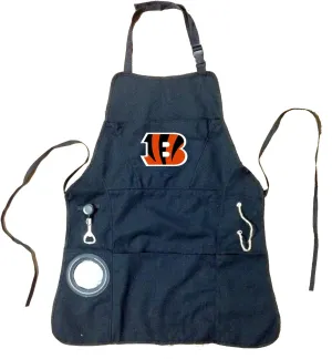 Team Sports America Outdoor NFL Black Grilling Apron | Cincinnati Bengals | Made of Durable Cotton | Beverage Opener and Multi-Tool |Sports and Tailgaiting Apparel