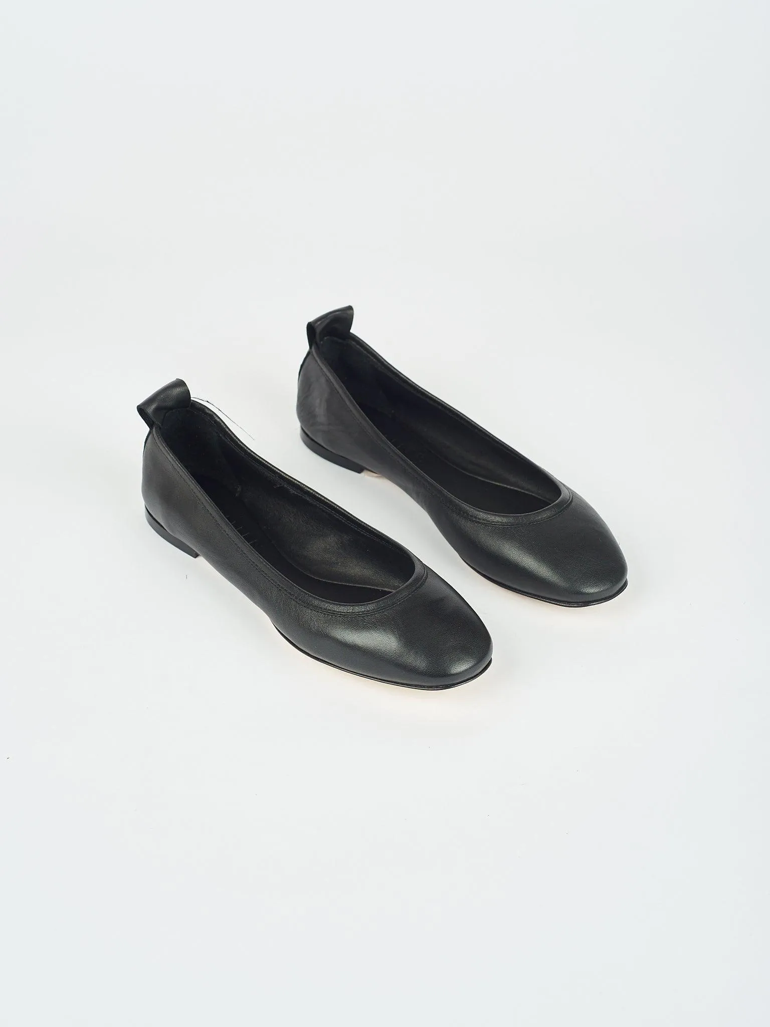 The Modern Ballet in Black