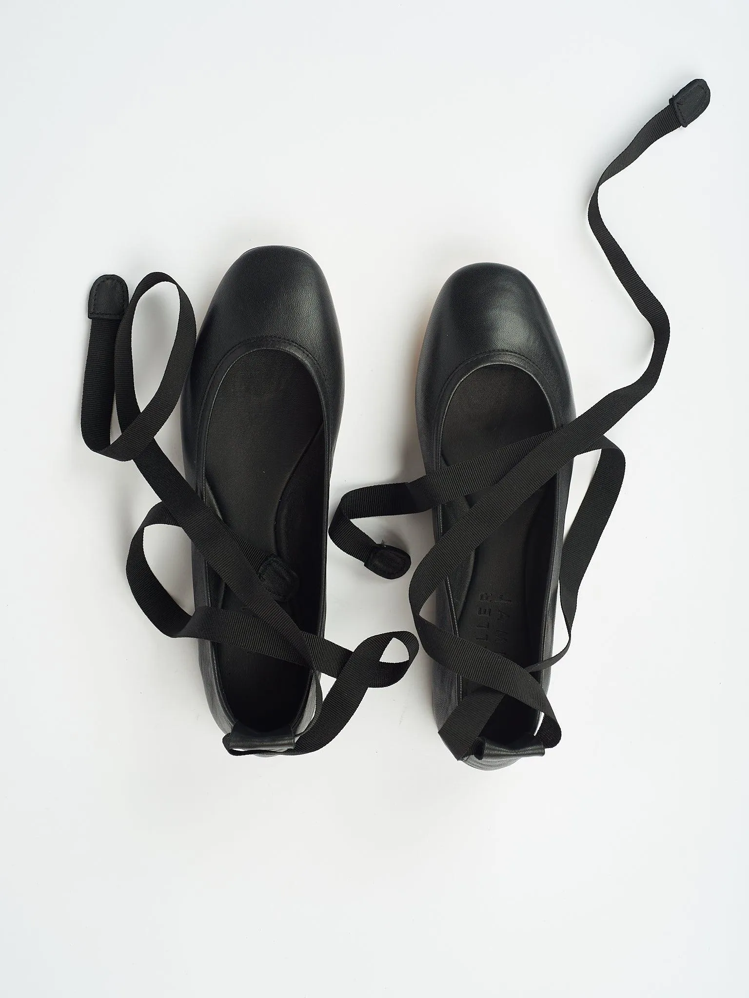 The Modern Ballet in Black