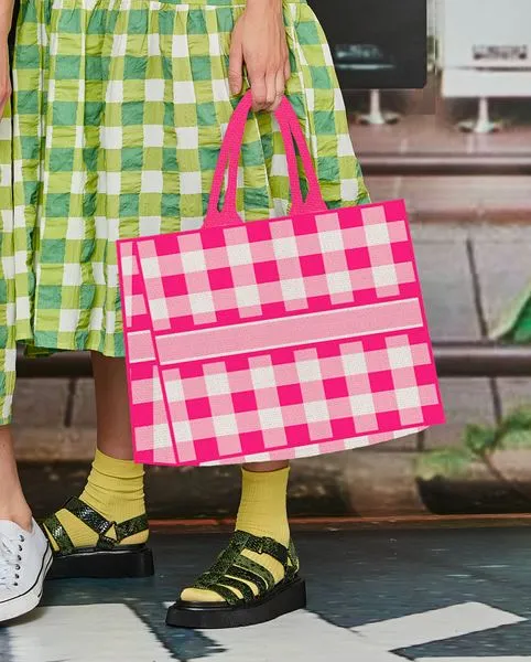 Trelise Cooper Totes Amazing Tote