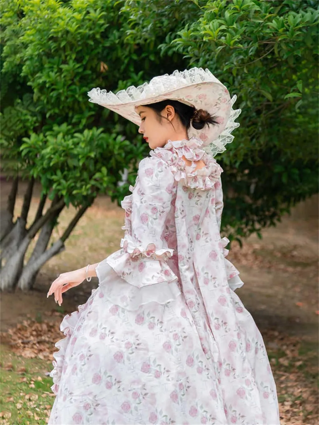 Women's European Court White Floral Long Dress Skirt 19th Retro Princess Cosplay Costume Custom Made